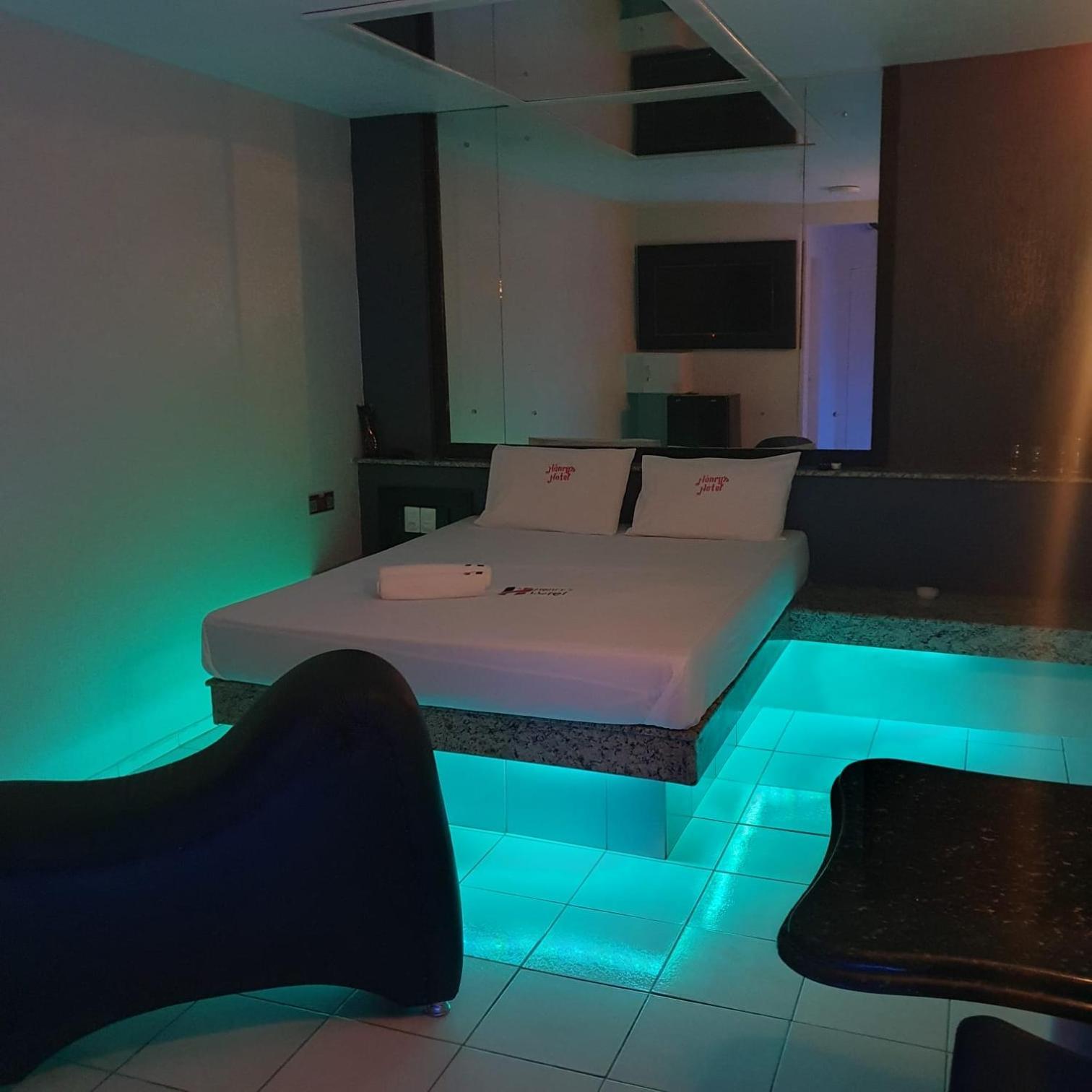 Henry'S Motel อาร์โกแวร์จิ ภายนอก รูปภาพ