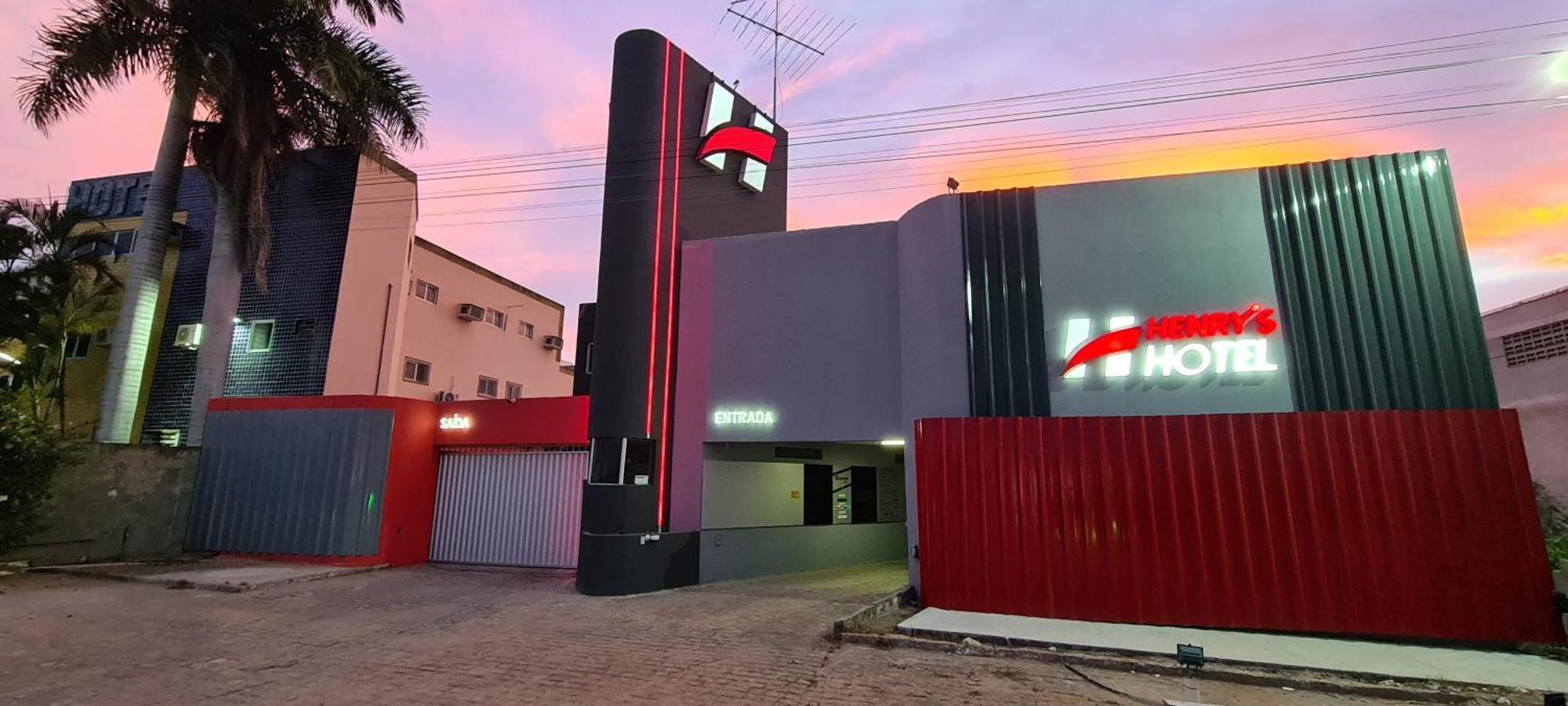 Henry'S Motel อาร์โกแวร์จิ ภายนอก รูปภาพ